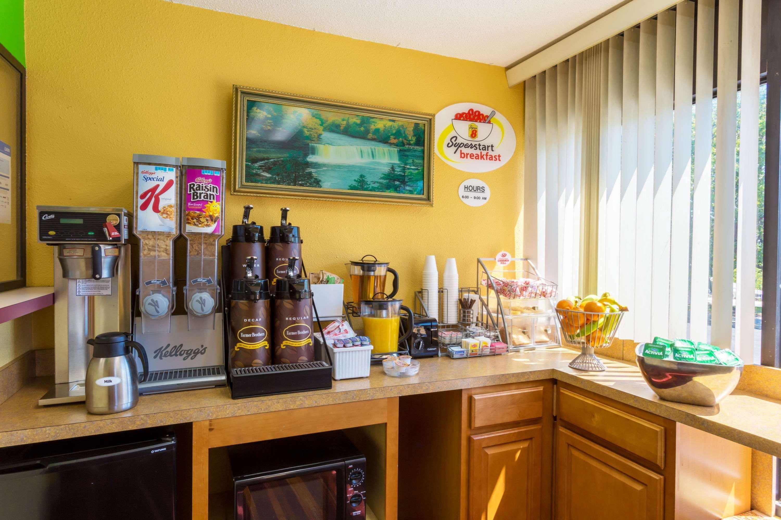 Super 8 By Wyndham Jessup/Baltimore Area Dış mekan fotoğraf